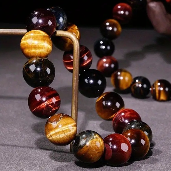 14mm Tigers Eye bracelet - Picture 1 of 5